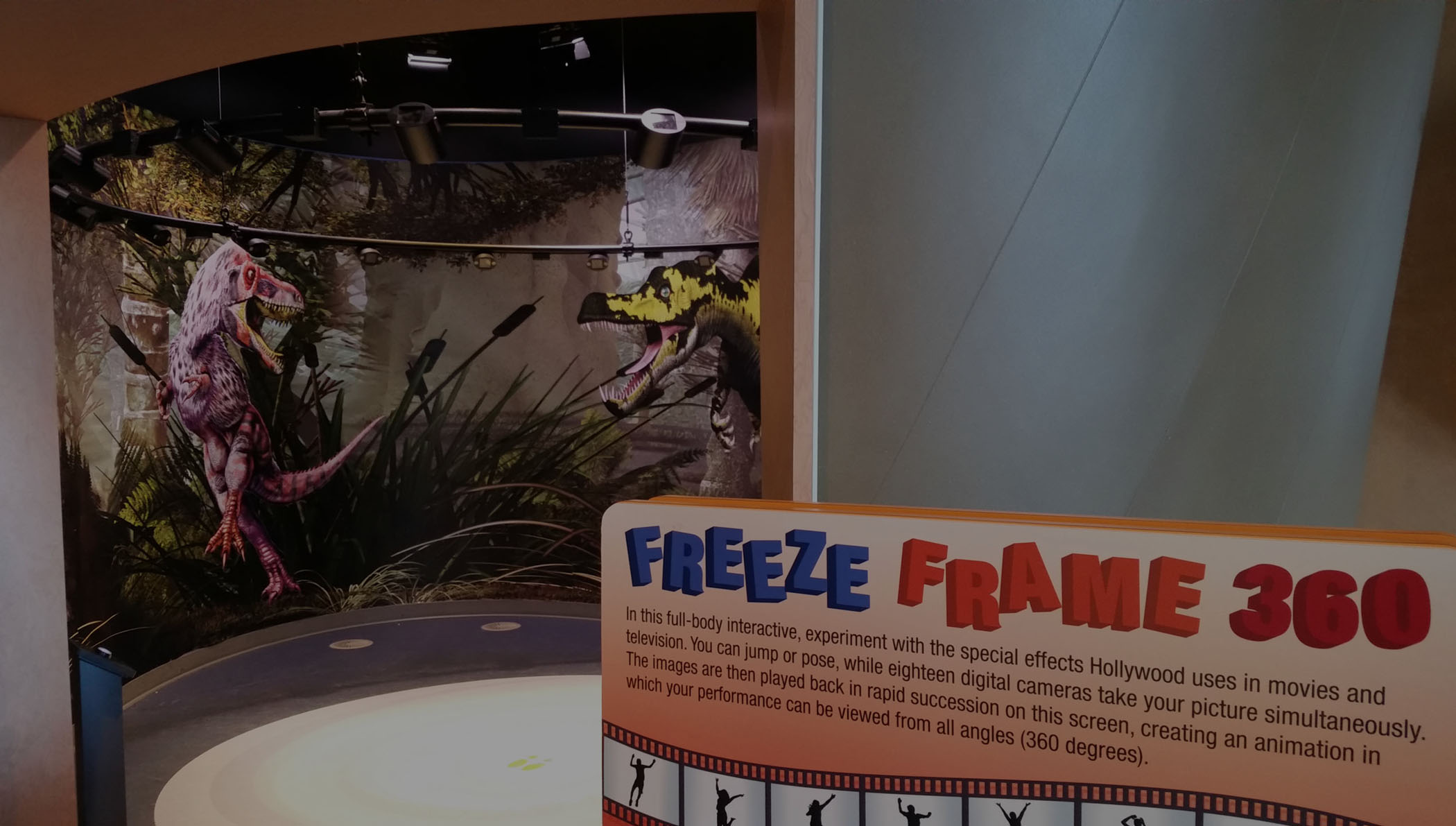 DAF Products Slider 12 DARK DAF Graphic Media